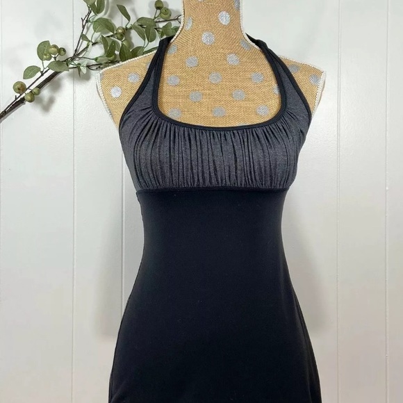 Lululemon Namaste Ruched Bodice Halter Tank ~ Black/Gray - Picture 1 of 2